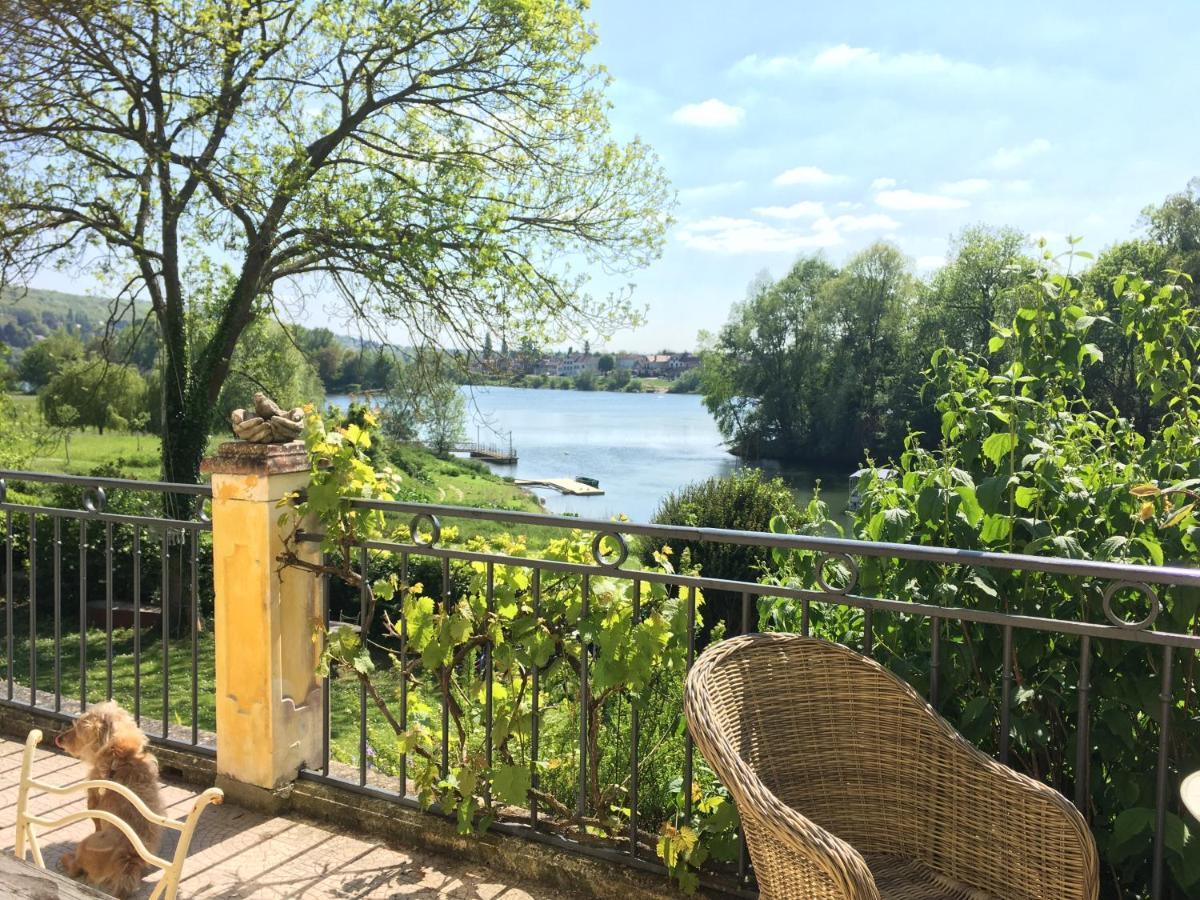 Bed and Breakfast En Bord De Seine Vetheuil Экстерьер фото