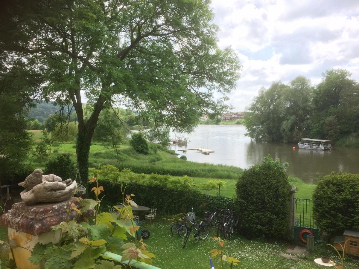 Bed and Breakfast En Bord De Seine Vetheuil Экстерьер фото